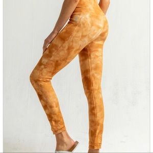 Free People Movement Tie-Dye High Rise Leggings M/L
